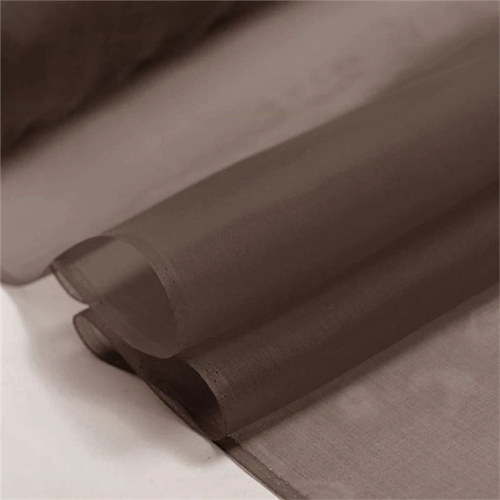 Tissu en organza de soie rigide